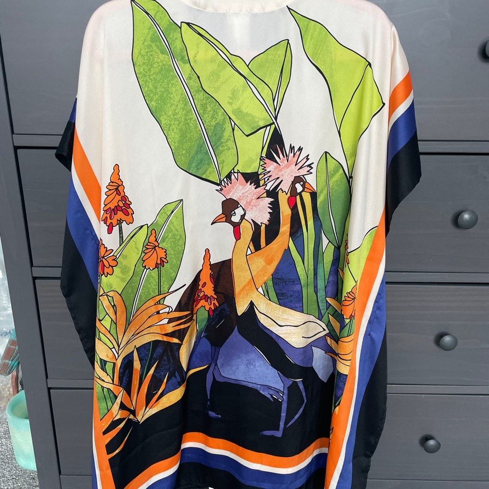 New Chico’s Bird of Paradise Colorful Bird Print Kimono Size S/M - Picture 5 of 5